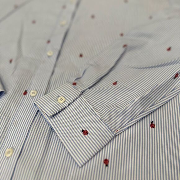 Zara Lady Bug Button Up - Oversized Fit - Picture 5 of 5